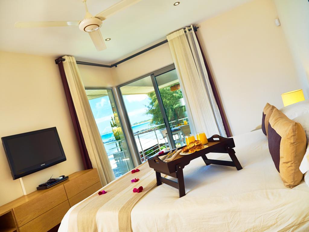 Bon Azur Beachfront Suites & Penthouses With Lov Trou aux Biches Dış mekan fotoğraf